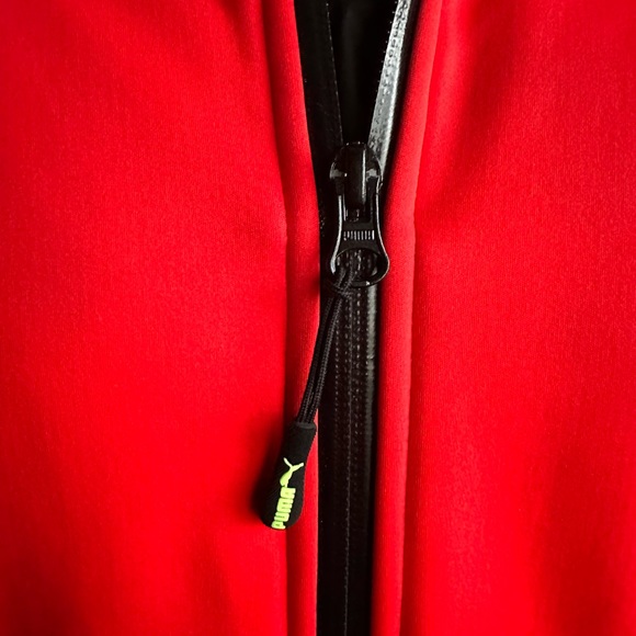 Red puma light jacket / zip up - Picture 5 of 13